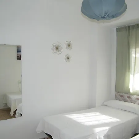 En Playa De Con Vistas Al Mar, 1 Dormitorio, Piscina, Tenis, A/a, Se Aceptan Mascotas - Es-314-21 Gandia