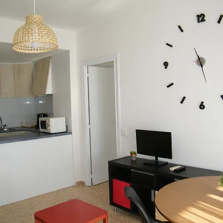 Apartment En Playa De Con Vistas Al Mar, 1 Dormitorio, Piscina, Tenis, A/a, Se Aceptan Mascotas - Es-314-21