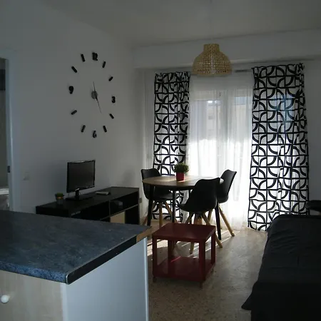 En Playa De Con Vistas Al Mar, 1 Dormitorio, Piscina, Tenis, A/a, Se Aceptan Mascotas - Es-314-21 Apartment Gandia